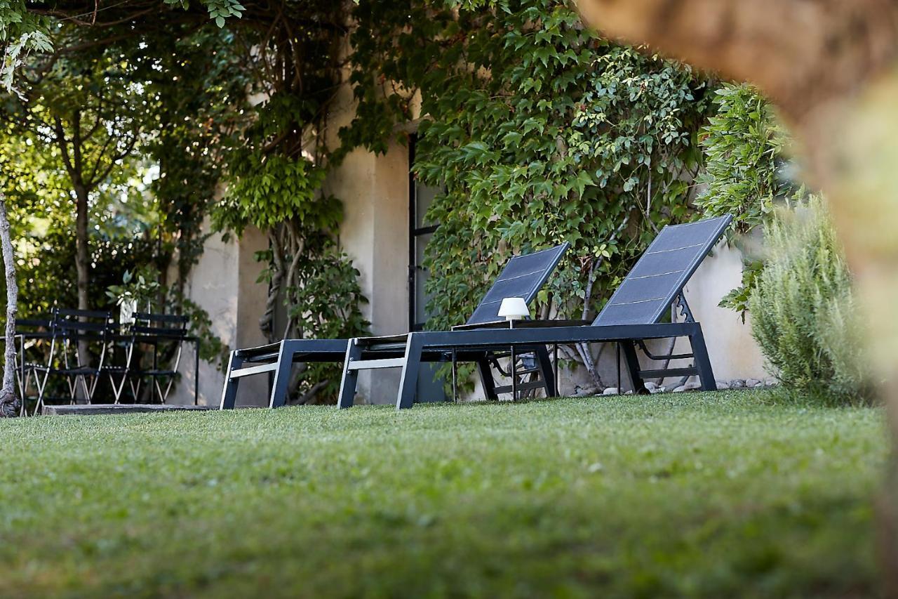 Hotel Mas des Songes Monteux Exterior foto